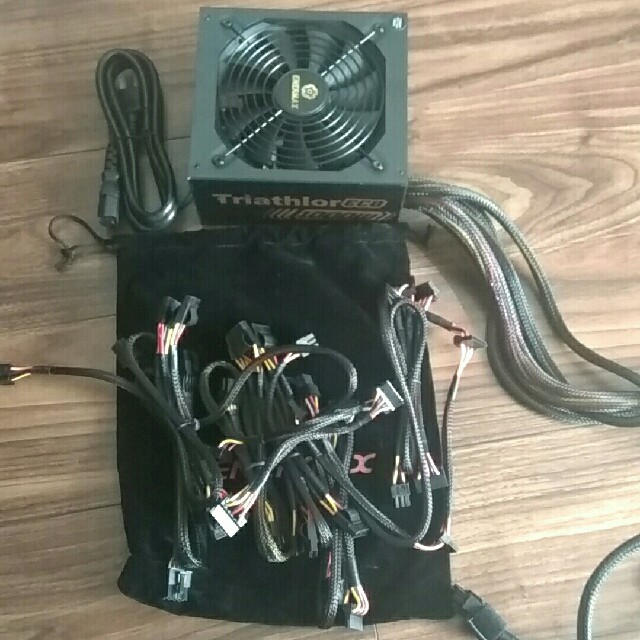 1000 W 電源ジャンク？