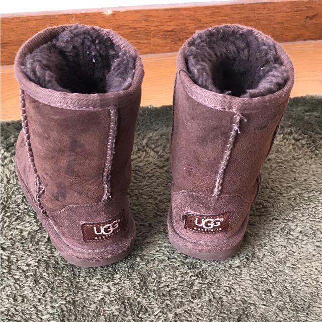 UGG(アグ)の宮D様専用！アグ ！ブラウン！16センチ キッズ/ベビー/マタニティのキッズ靴/シューズ(15cm~)(ブーツ)の商品写真