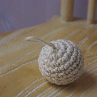 ＊Knit　オーナメント＊　白　デザイン色々　ちっちゃめ　ハンドメイド(モビール)