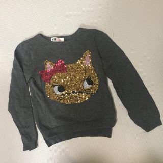 エイチアンドエム(H&M)のH&M スパンコール 猫ちゃんトップス(ニット)