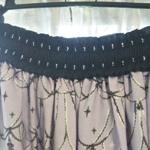 axes femme(アクシーズファム)のシャンデリア柄スカート レディースのスカート(ひざ丈スカート)の商品写真