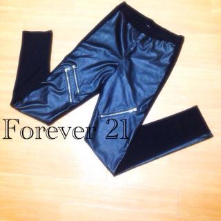 フォーエバートゥエンティーワン(FOREVER 21)の異素材レギンス❤︎(カジュアルパンツ)