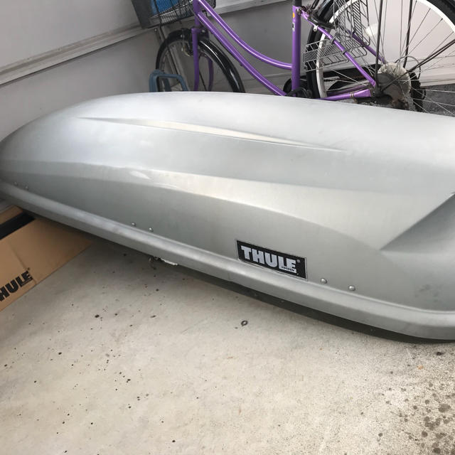 THULE(スーリー)の値下げ！ THULE スーリー ルーフボックス 自動車/バイクの自動車(車外アクセサリ)の商品写真