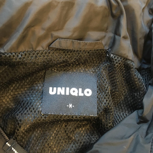 UNIQLO(ユニクロ)のウインドブレーカー メンズのジャケット/アウター(マウンテンパーカー)の商品写真