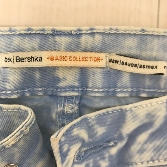 Bershka(ベルシュカ)のベルシュカ ハイウエスト  スキニー ジーンズ レディースのパンツ(デニム/ジーンズ)の商品写真