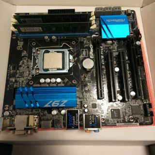 i7  4770k マザーボードメモリ3点セット　純正クーラー付き(デスクトップ型PC)