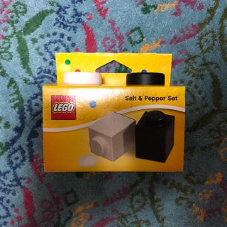 レゴ(Lego)のまっちゃ様専用！！レゴ 塩 胡椒 入れ LEGO  ソルト&ペッパー(収納/キッチン雑貨)