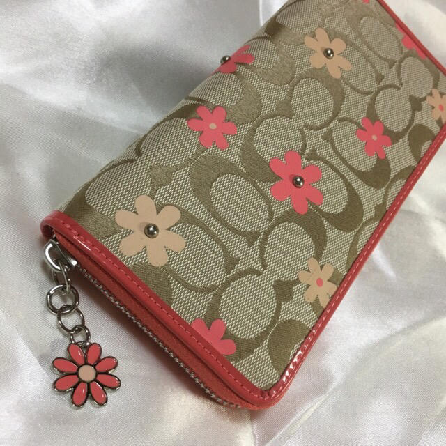 COACH - 限定セール❣️新品コーチ長財布F51339フローラルシグネチャー ...