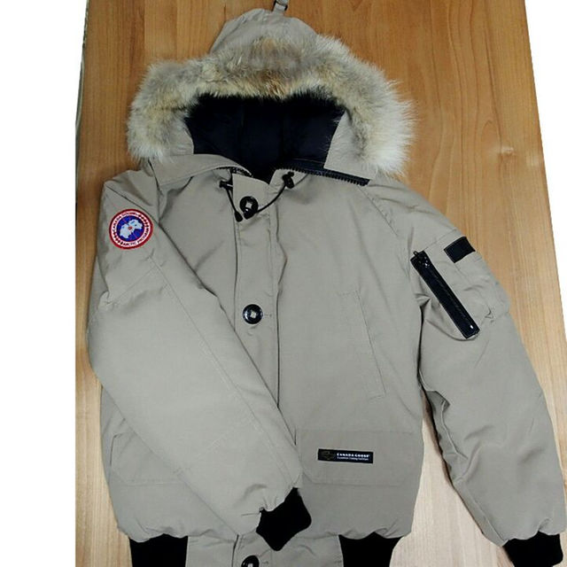 CANADA GOOSE(カナダグース)のカナダグース　チリワック　XSサイズ(日本サイズS)　旧タグ メンズのジャケット/アウター(ダウンジャケット)の商品写真