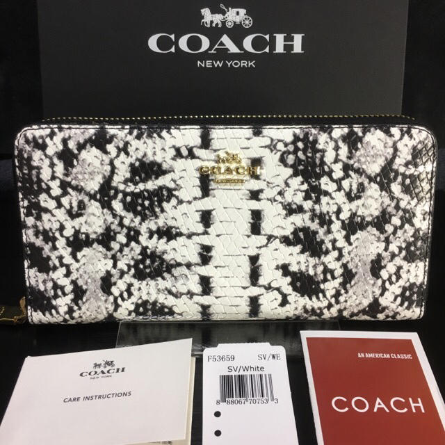 COACH(コーチ)の限定セール❣️新品コーチ長財布F53659ホワイト エンボスドスネークレザー レディースのファッション小物(財布)の商品写真