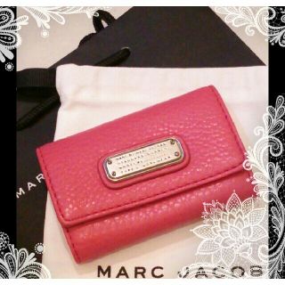 マークバイマークジェイコブス(MARC BY MARC JACOBS)のsale☆新品 マークジェイコブス キーケース MARCJACOBS 革 ギフト(キーケース)