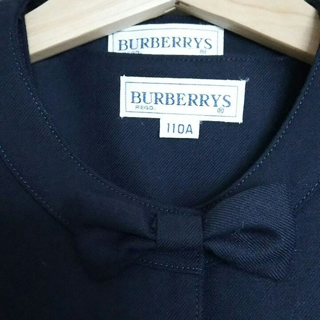 BURBERRY(バーバリー)の美品！バーバリーのアンサンブル 110☆ワンピースフォーマルお受験ファミリア キッズ/ベビー/マタニティのキッズ服女の子用(90cm~)(ドレス/フォーマル)の商品写真