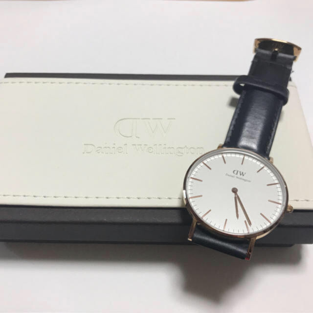 Daniel Wellington(ダニエルウェリントン)のYukari Sekihara さま専用ダニエルウェリントン  36mm レディースのファッション小物(腕時計)の商品写真