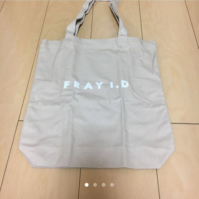 FRAY I.D(フレイアイディー)の【新品・未使用】FRAY I.D ピンクベージュトート メンズのバッグ(トートバッグ)の商品写真