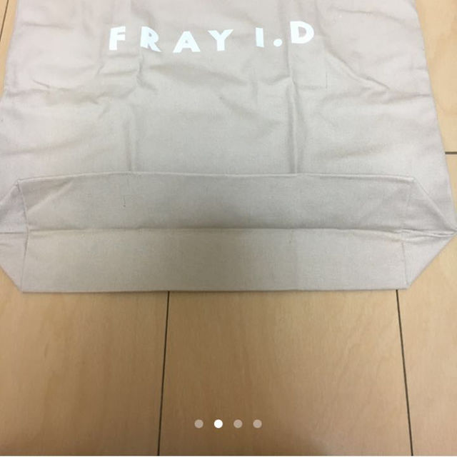 FRAY I.D(フレイアイディー)の【新品・未使用】FRAY I.D ピンクベージュトート メンズのバッグ(トートバッグ)の商品写真