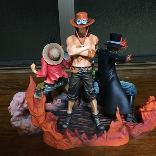 BANPRESTO - ワンピース 三兄弟 フィギュアセットの通販 by shop BANPRESTO - ワンピース 三兄弟 フィギュアセットの通販 by shop