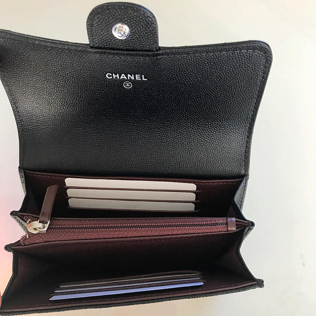 CHANEL(シャネル)の❤️シャネル❤️新品未使用✨中財布💕ゴートスキン ブラック♪ レディースのファッション小物(財布)の商品写真
