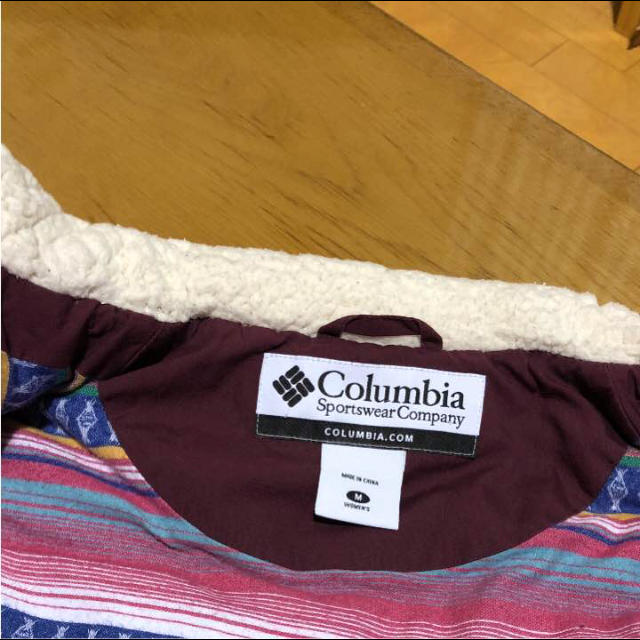 Columbia(コロンビア)のコロンビアダウンベスト レディースのジャケット/アウター(ダウンベスト)の商品写真