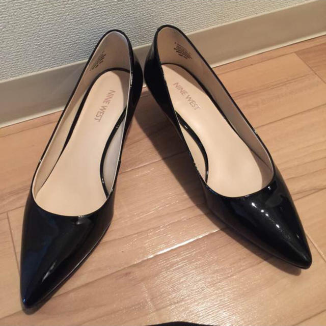 NINE WEST(ナインウエスト)のエナメルパンプス レディースの靴/シューズ(ハイヒール/パンプス)の商品写真