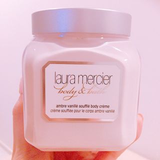 ローラメルシエ(laura mercier)のローラメルシエ♡アンバーバニラ(ボディクリーム)