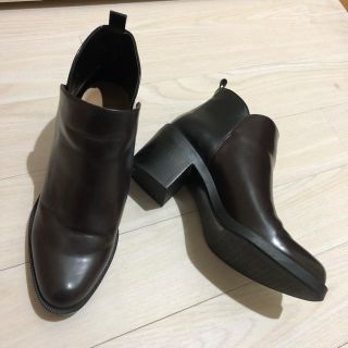 ザラ(ZARA)の11♡ZARA ショートブーツ(ブーツ)