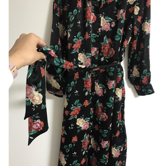 Rose Bud Rosebud 薔薇 ワンピースの通販 By おひるかも S Shop ローズバッドならラクマ Rose Bud Rosebud 薔薇 ワンピースの通販 By おひるかも S Shop ローズバッドならラクマ