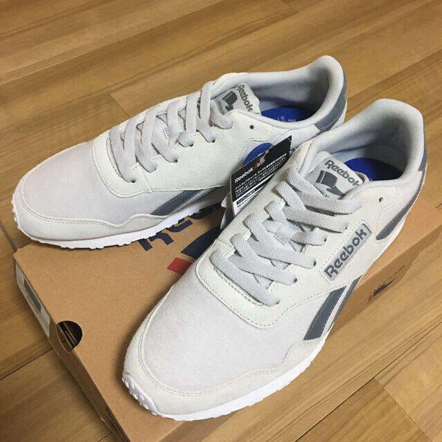 Reebok(リーボック)の専用《新品》Reebok リーボック ROYAL ULTRA スニーカー  メンズの靴/シューズ(スニーカー)の商品写真