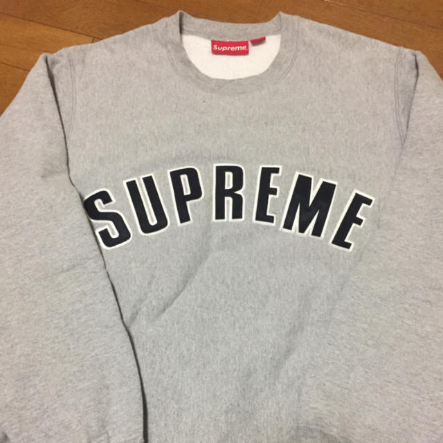 スウェット Supreme アーチロゴ スウェットの通販 by ポプリん's shop｜シュプリームならラクマ - supreme