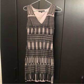 ビーシービージーマックスアズリア(BCBGMAXAZRIA)のBCBG ワンピース(その他ドレス)