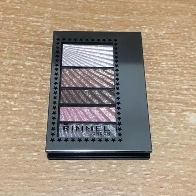 RIMMEL(リンメル)のリンメル アイシャドウ ピンク コスメ/美容のベースメイク/化粧品(アイシャドウ)の商品写真