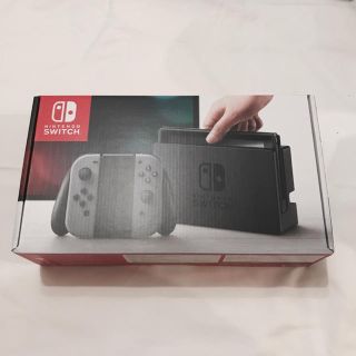 ニンテンドースイッチ(Nintendo Switch)の新品 送料込み Nintendo Switch グレー 本体(家庭用ゲーム機本体)