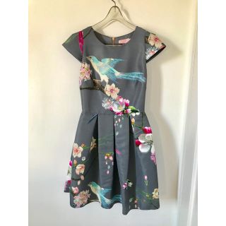 テッドベイカー(TED BAKER)のテッドベイカー シノワズリ ワンピース(ひざ丈ワンピース)