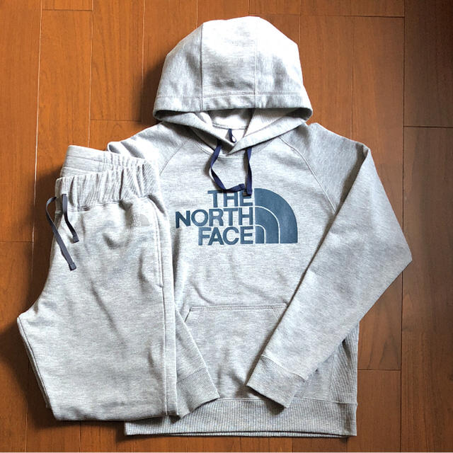 THE NORTH FACE - 【THE NORTH FACE】スウェット上下セットMの通販 by blue08's shop｜ザノースフェイスならラクマ