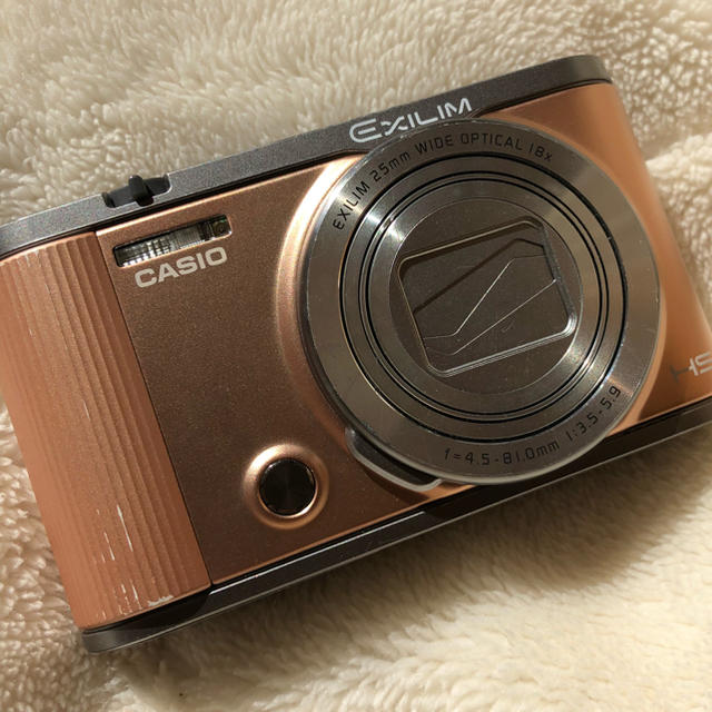 CASIOカメラ EX-ZR1700のサムネイル