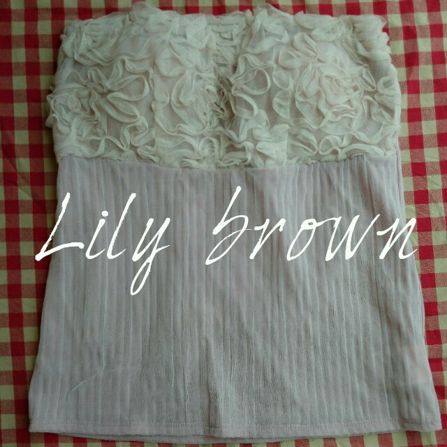 Lily Brown(リリーブラウン)の♡リリーブラウン♡フラワーベアトップ♡ レディースのトップス(ベアトップ/チューブトップ)の商品写真