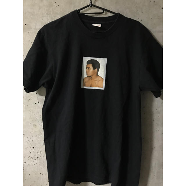Supreme(シュプリーム)の登坂、shokichi、岩ちゃん好きにオススメ supreme メンズのトップス(Tシャツ/カットソー(半袖/袖なし))の商品写真