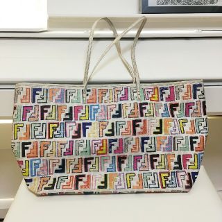 フェンディ(FENDI)の送料込み♡美品♡FENDIトートバッグ(トートバッグ)