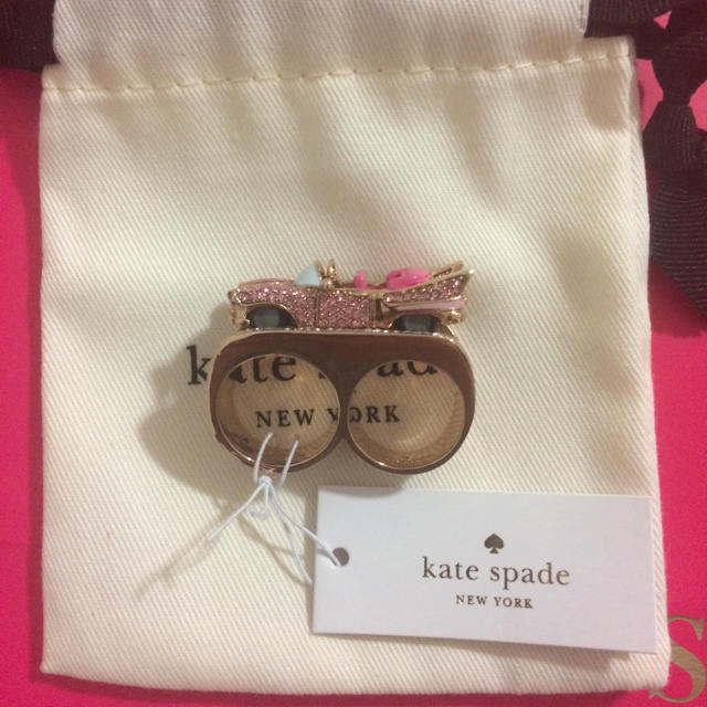 kate spade new york(ケイトスペードニューヨーク)のまーぶる様専用  Kate spade car ring & deco inn  レディースのアクセサリー(リング(指輪))の商品写真