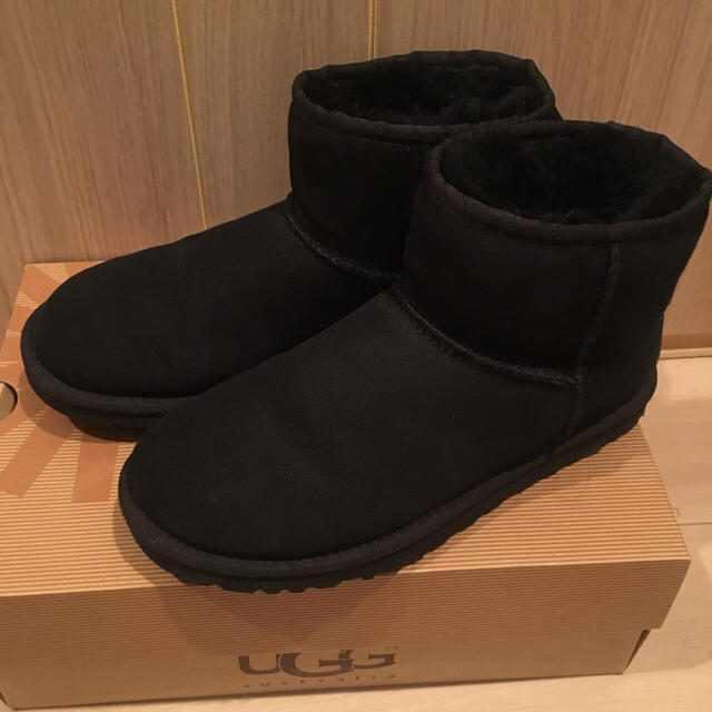 UGG ムートンブーツ クラシックミニ