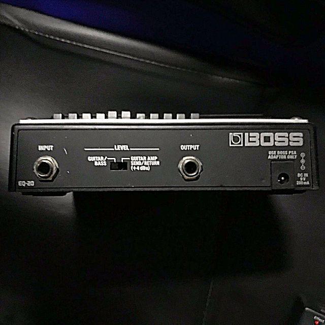 BOSS(ボス)のEQ-20　BOSS　高音質10バンド・グラフィック・イコライザー（送料込み） 楽器のギター(エフェクター)の商品写真