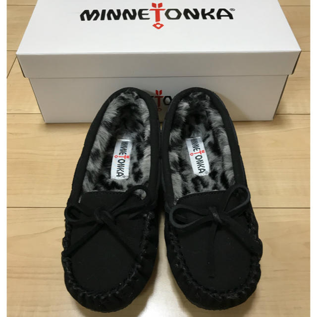 新品未使用☆ミネトンカ KIMMY SLIPPER レオパード柄ファーモカシン