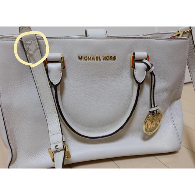 Michael Kors(マイケルコース)のsale 美品 マイケルコース 本革バッグ レディースのバッグ(ハンドバッグ)の商品写真