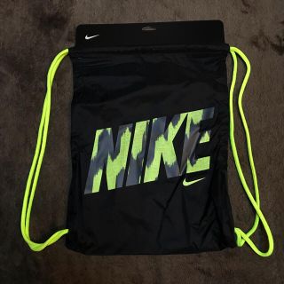 ナイキ(NIKE)の早い者勝ちレア新品未使用 NIKE ナイキ ナップザック 蛍光イエロー ブラック(リュック/バックパック)