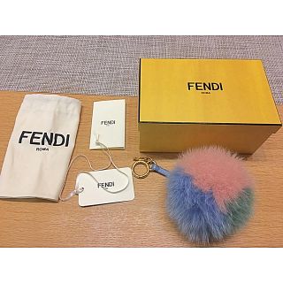 フェンディ(FENDI)の海外正規店購入★フェンディファーチャーム マルチカラー(バッグチャーム)