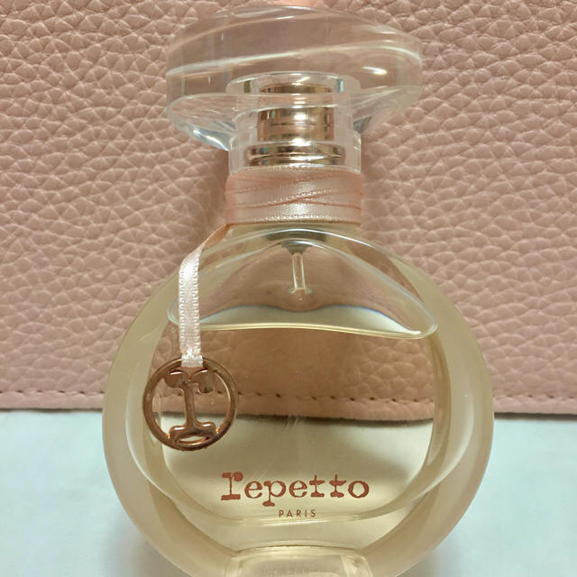 repetto(レペット)のレペット 香水♡repetto オードトワレ 30m コスメ/美容の香水(香水(女性用))の商品写真