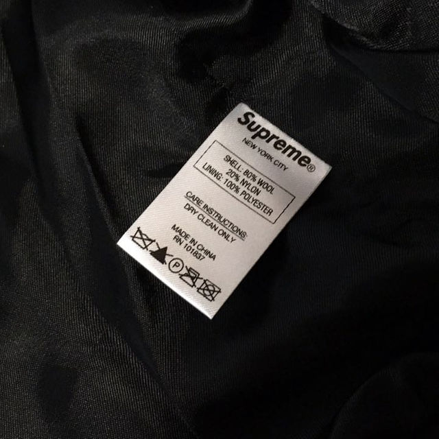 Supreme(シュプリーム)の新品 M supreme playboy wool varsity jacket メンズのジャケット/アウター(スタジャン)の商品写真