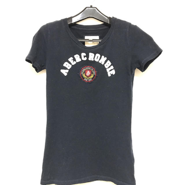 Abercrombie&Fitch(アバクロンビーアンドフィッチ)のアバクロンビー&フィッチ＊コットン100% Ｔシャツ レディースのトップス(Tシャツ(半袖/袖なし))の商品写真