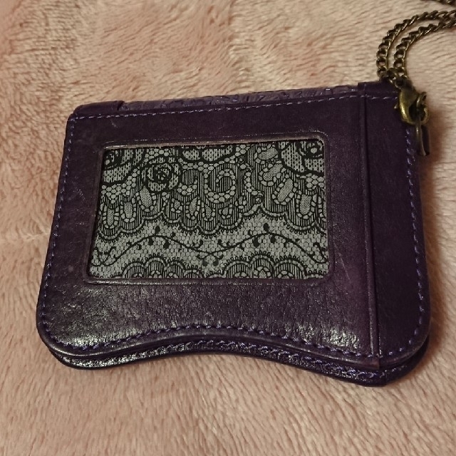 ANNA SUI(アナスイ)のmao様専用   ANNA SUI ★紫★ パスケース 型押し アナスイ レディースのファッション小物(名刺入れ/定期入れ)の商品写真