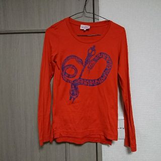 ヴィヴィアンウエストウッド(Vivienne Westwood)のヴィヴィアンウエストウッド Tシャツ 赤(Tシャツ(長袖/七分))