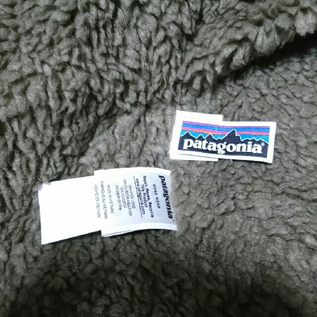 patagonia(パタゴニア)のパタゴニア インファーノジャケット グリーン XL  2017年新作 新品 レディースのジャケット/アウター(ミリタリージャケット)の商品写真